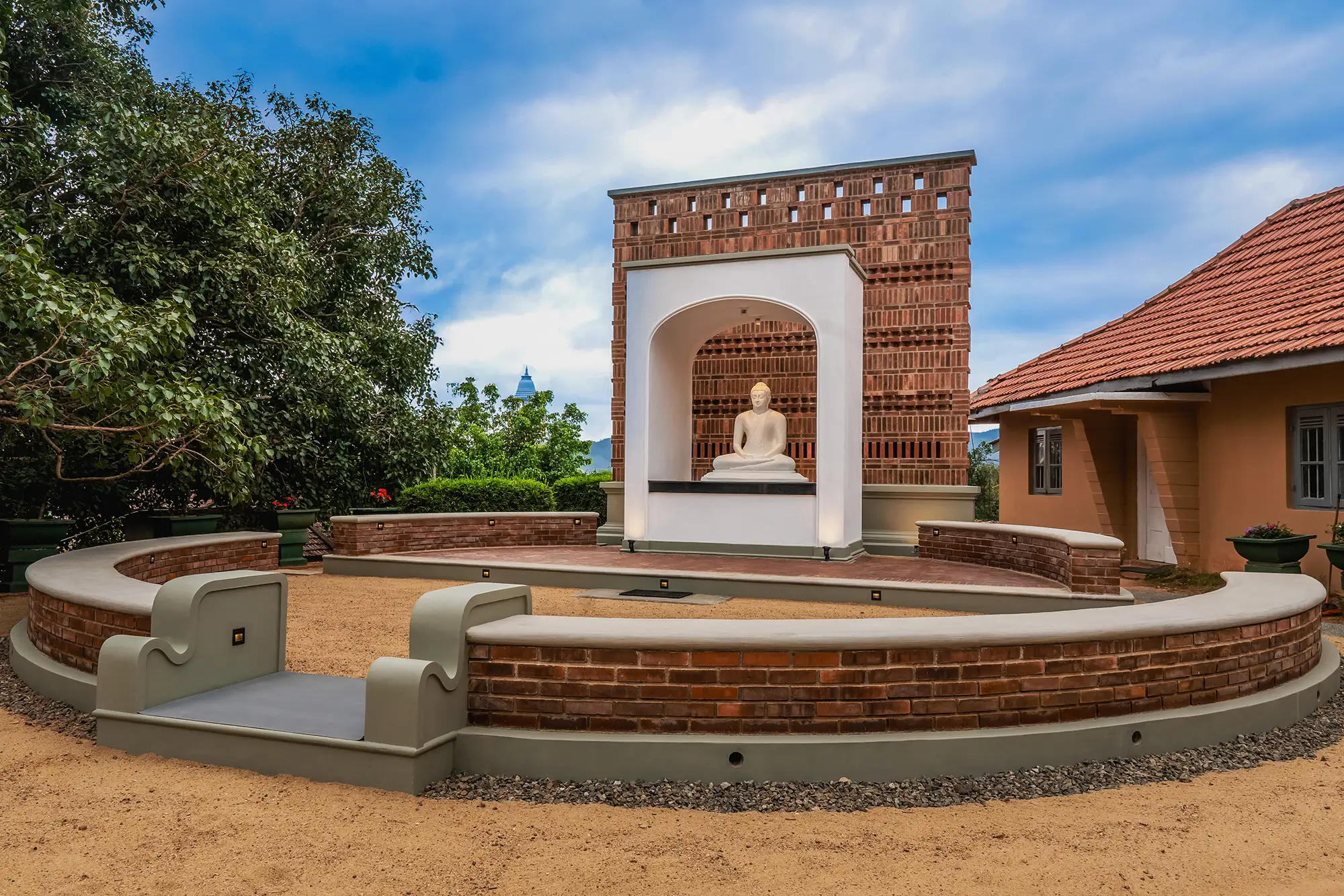 Keppetipola, Uva, Sri Lanka Temple - Religious Architecture by Architect Harendra